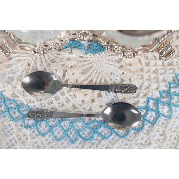 Vintage Hugo Silver Plated Shell Condiment Dish 6" Tall with spoons - Picture 5 of 10